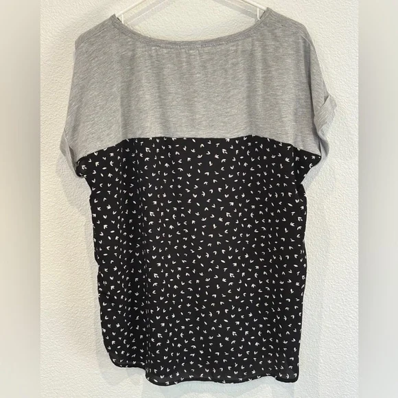 EUC! Mason & Belle Kinglake Gray and Black Mixed Material Short Sleeve Top - XL - Picture 4 of 7